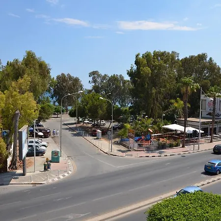 Apartment Surf & Sun Holiday Limassol